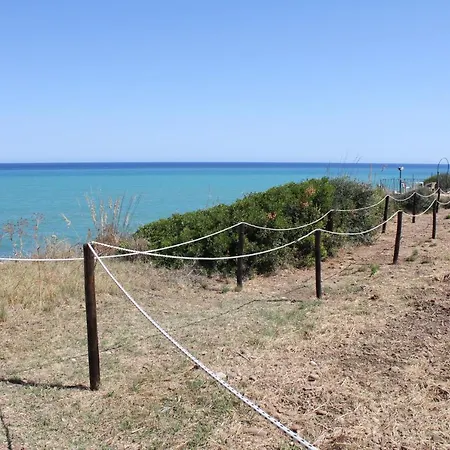 Il Villino ---piscina-spiaggia Privata--- Casa di campagna